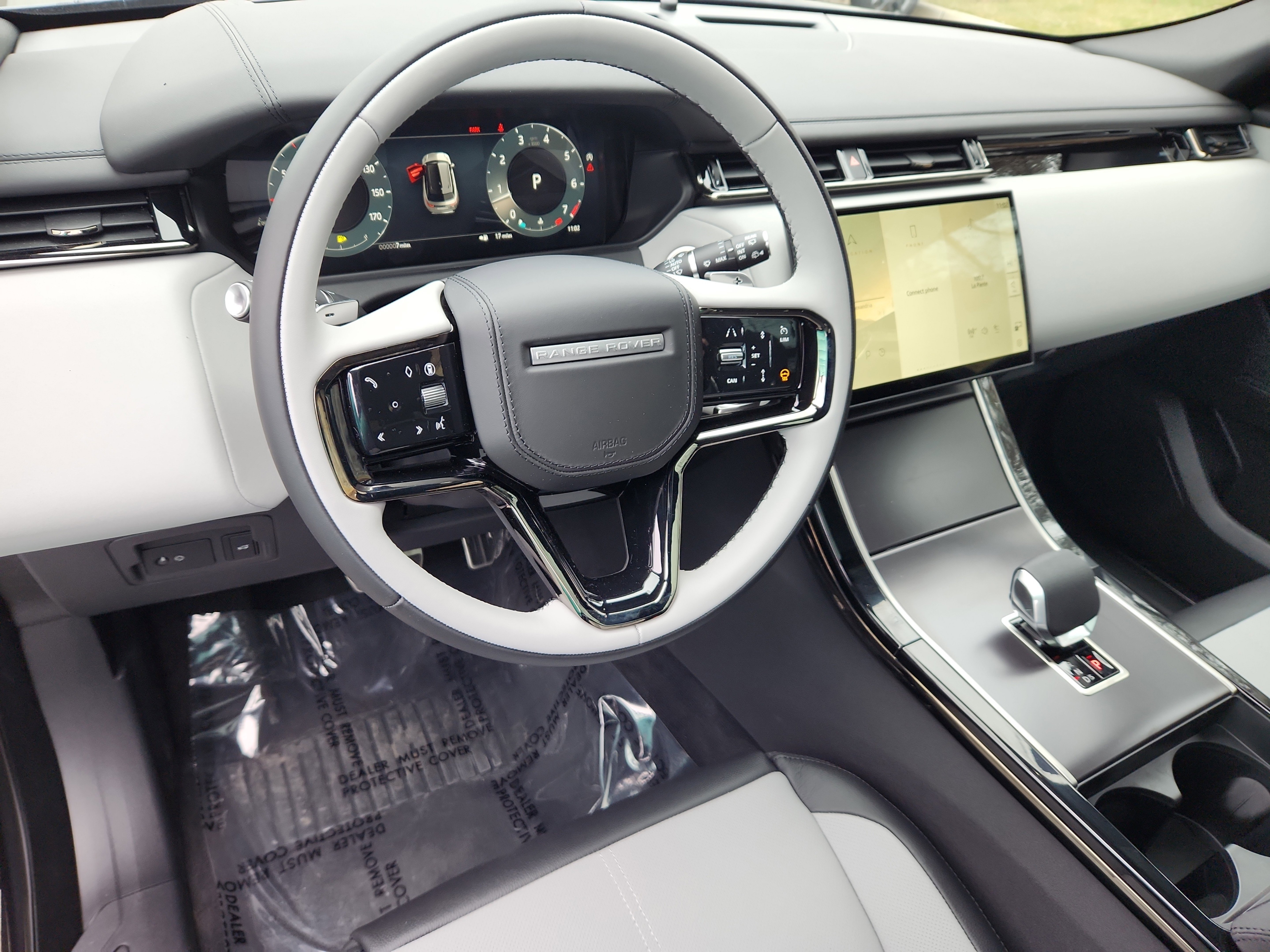 Used 2026 Land Rover Range Rover Velar Dynamic SE image 15