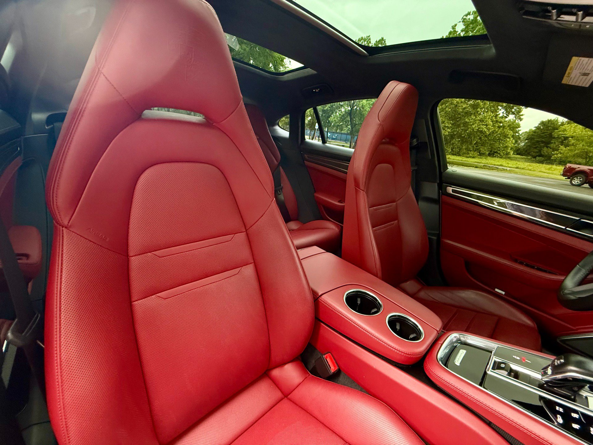 Used 2022 Porsche Panamera GTS w/ Premium Package AWD/4WD image 40