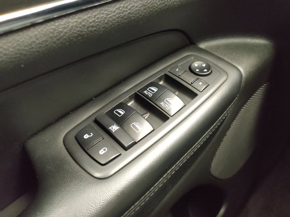 Used 2018 Jeep Grand Cherokee Limited AWD/4WD image 27