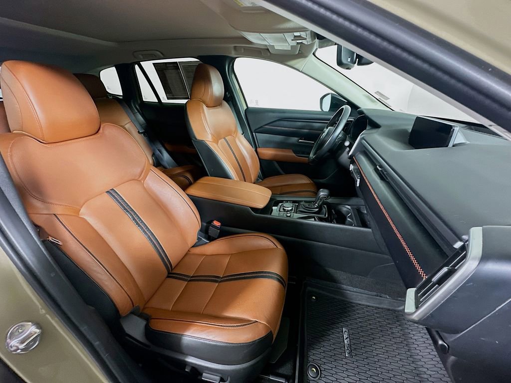 Used 2023 MAZDA CX-50 Meridian Edition image 12