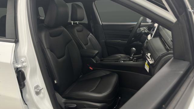 New 2026 Jeep Compass Limited image 34