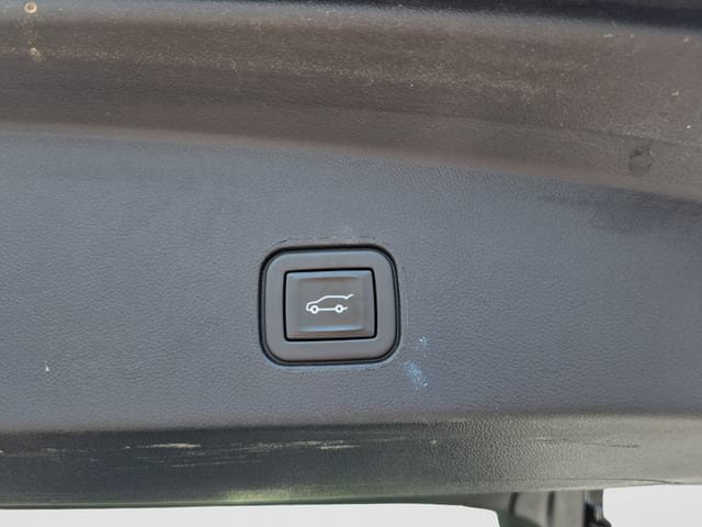 Certified 2024 Cadillac Lyriq Sport RWD image 36