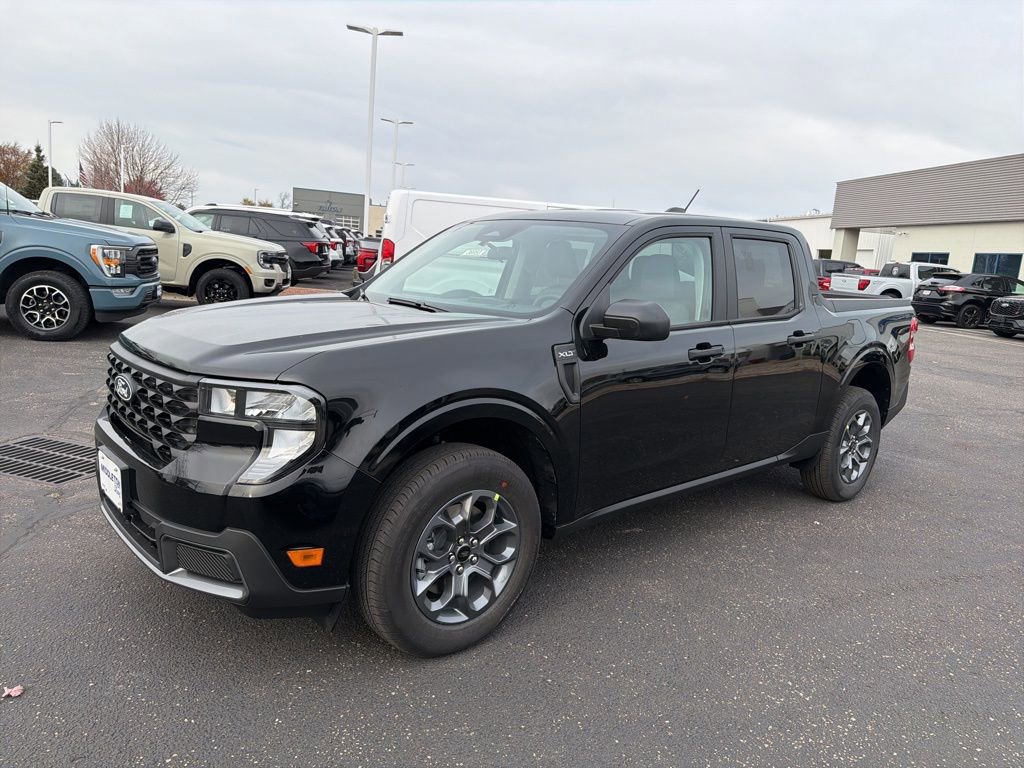 New 2025 Ford Maverick XLT w/ Equipment Group 302A image 11