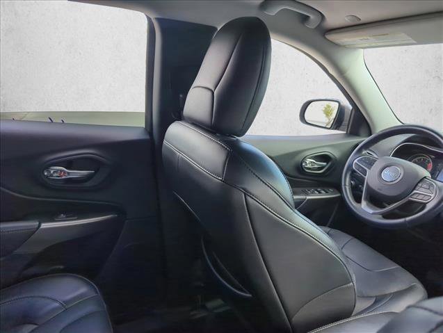 Used 2021 Jeep Cherokee Latitude Lux image 19