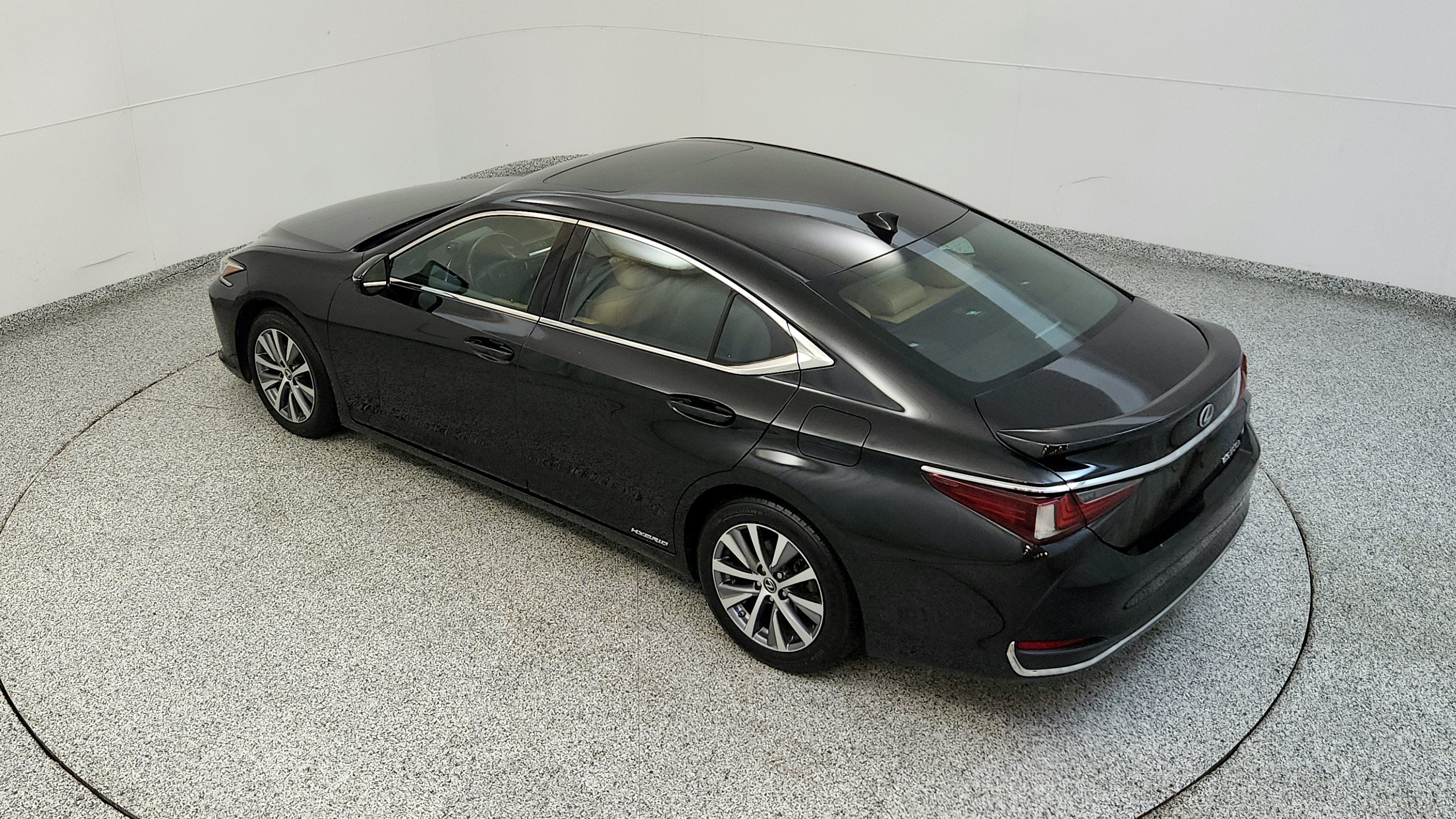 Used 2020 Lexus ES 300h w/ Premium Package FWD image 15
