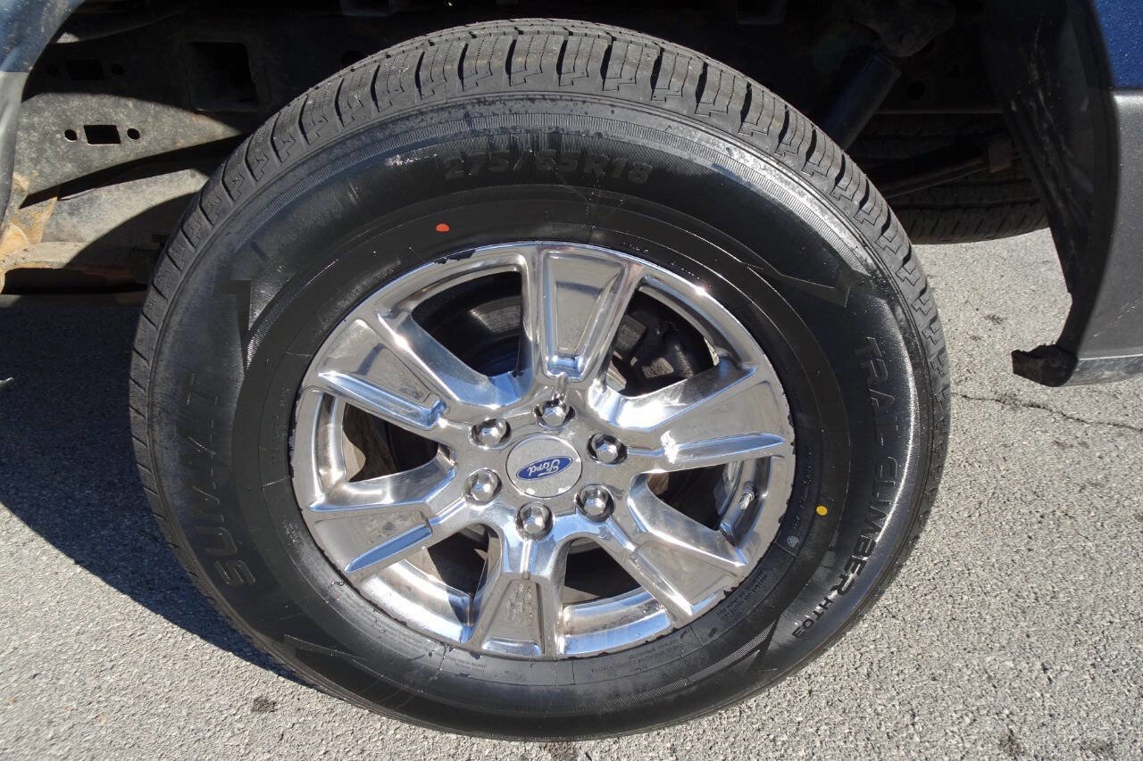 Used 2015 Ford F150 XLT w/ Equipment Group 302A Luxury AWD/4WD image 12
