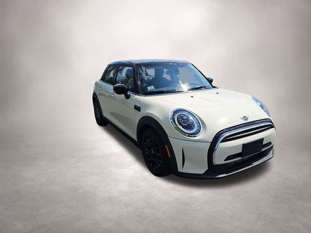 Used 2023 MINI Cooper 4-Door Hardtop FWD image 1
