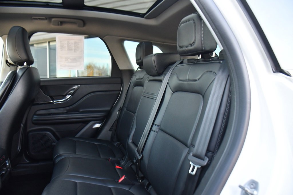 Used 2022 Lincoln Corsair Reserve w/ Elements Package image 21