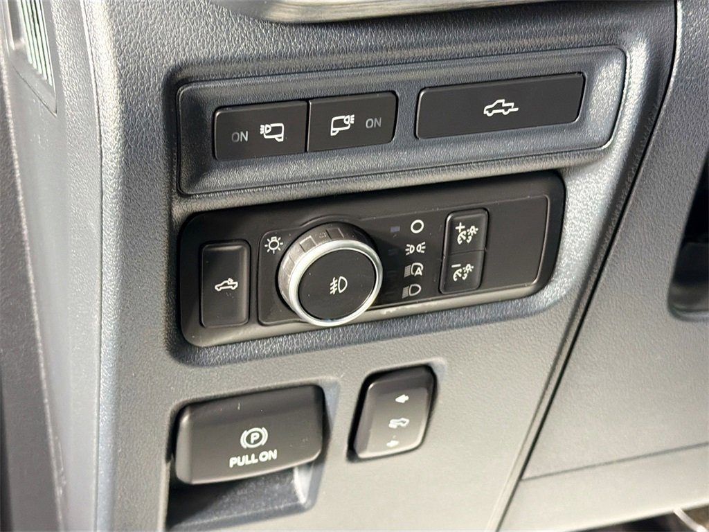 Used 2021 Ford F150 Lariat image 10