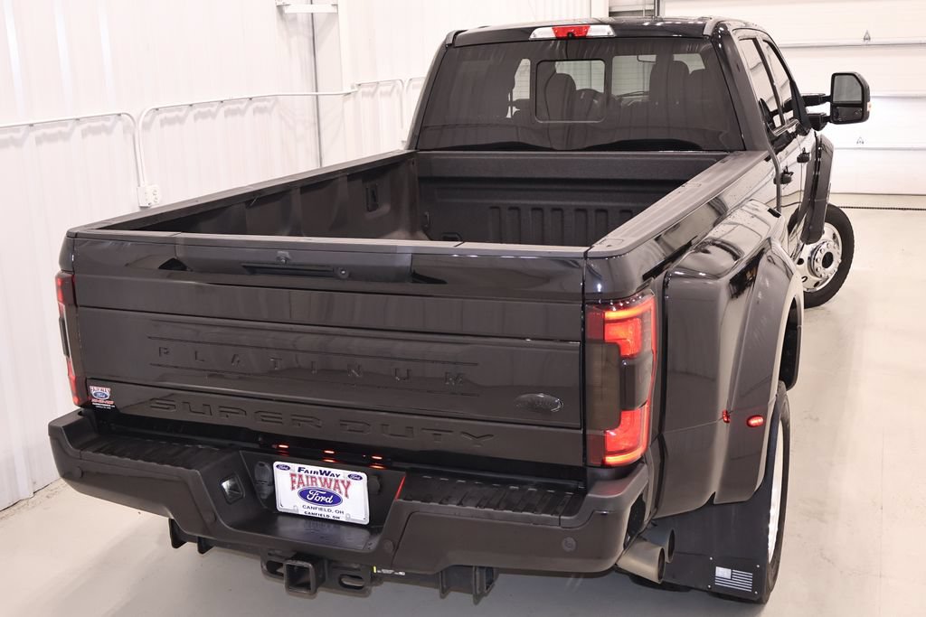 Certified 2019 Ford F450 Platinum w/ Platinum Ultimate Package AWD/4WD image 53