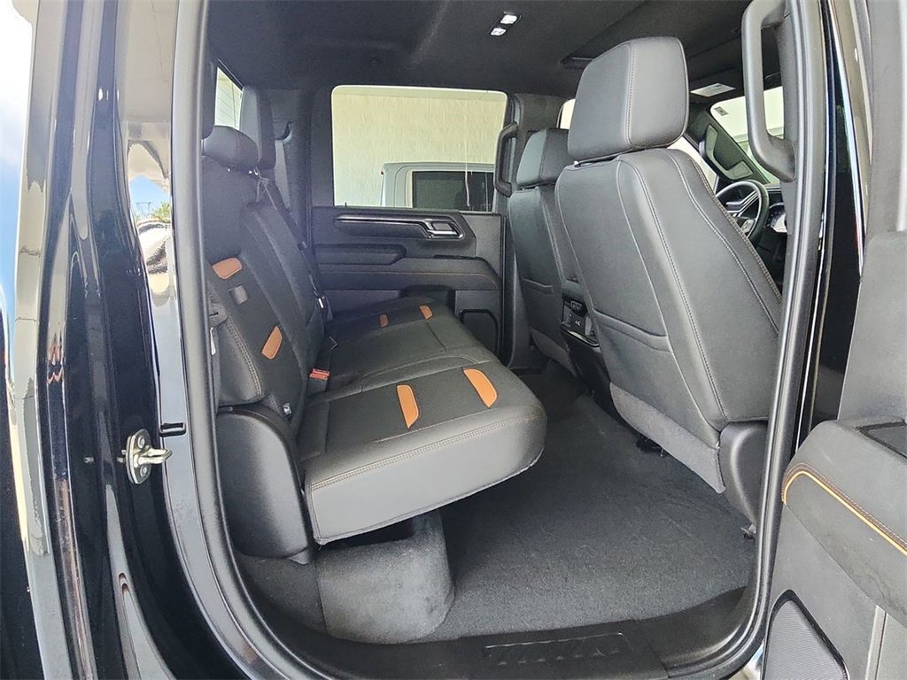 Certified 2025 GMC Sierra 2500 AT4 w/ AT4 Premium Plus Package image 28
