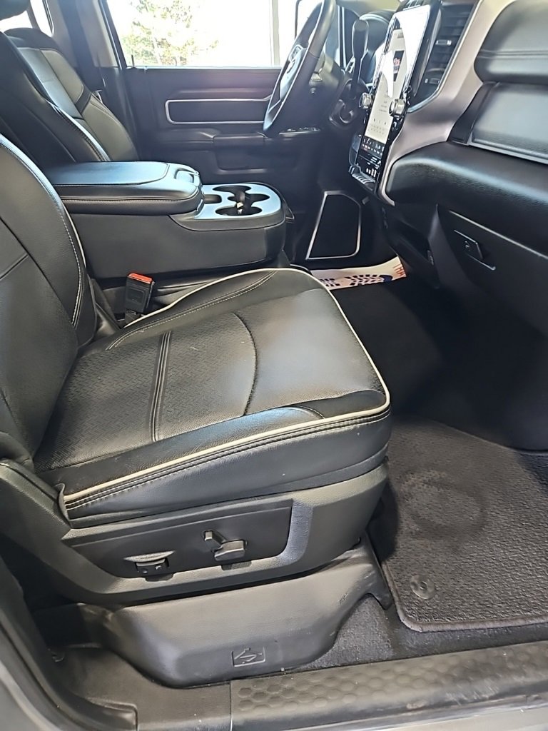 Used 2024 RAM 2500 Laramie image 15