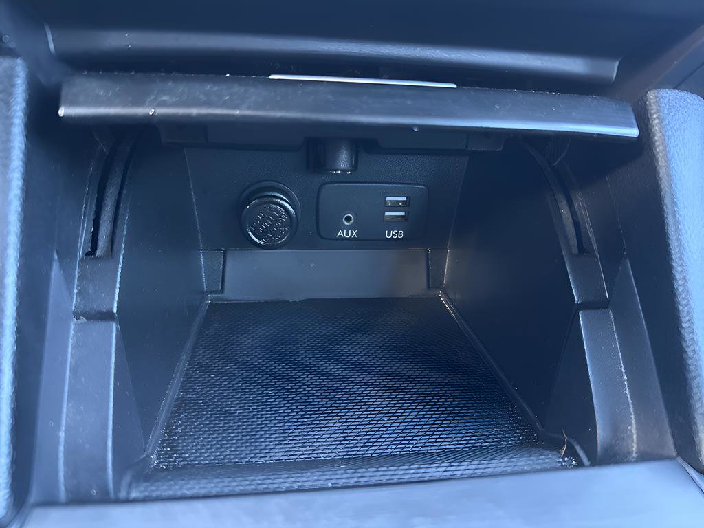 Used 2016 Subaru Legacy 3.6R Limited image 15