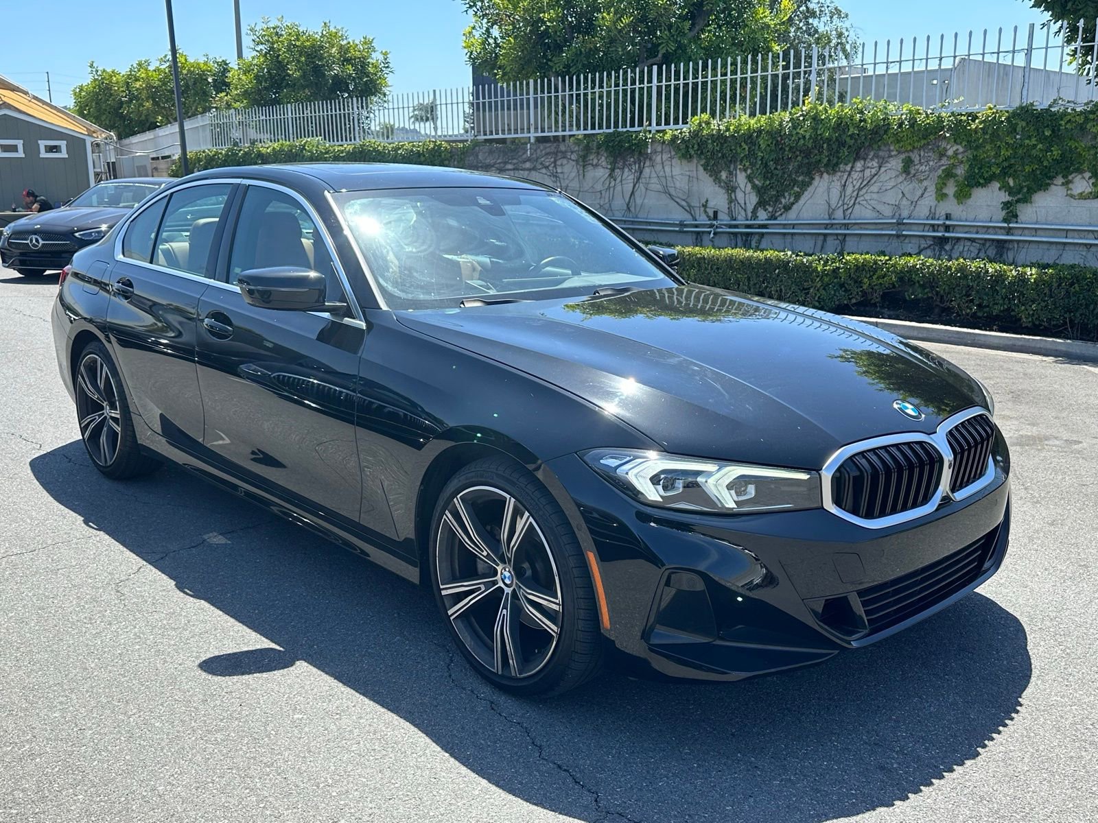 Used 2024 BMW 330i Sedan w/ Convenience Package RWD image 9