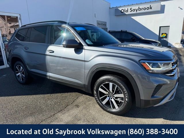 Used 2022 Volkswagen Atlas SE image 3