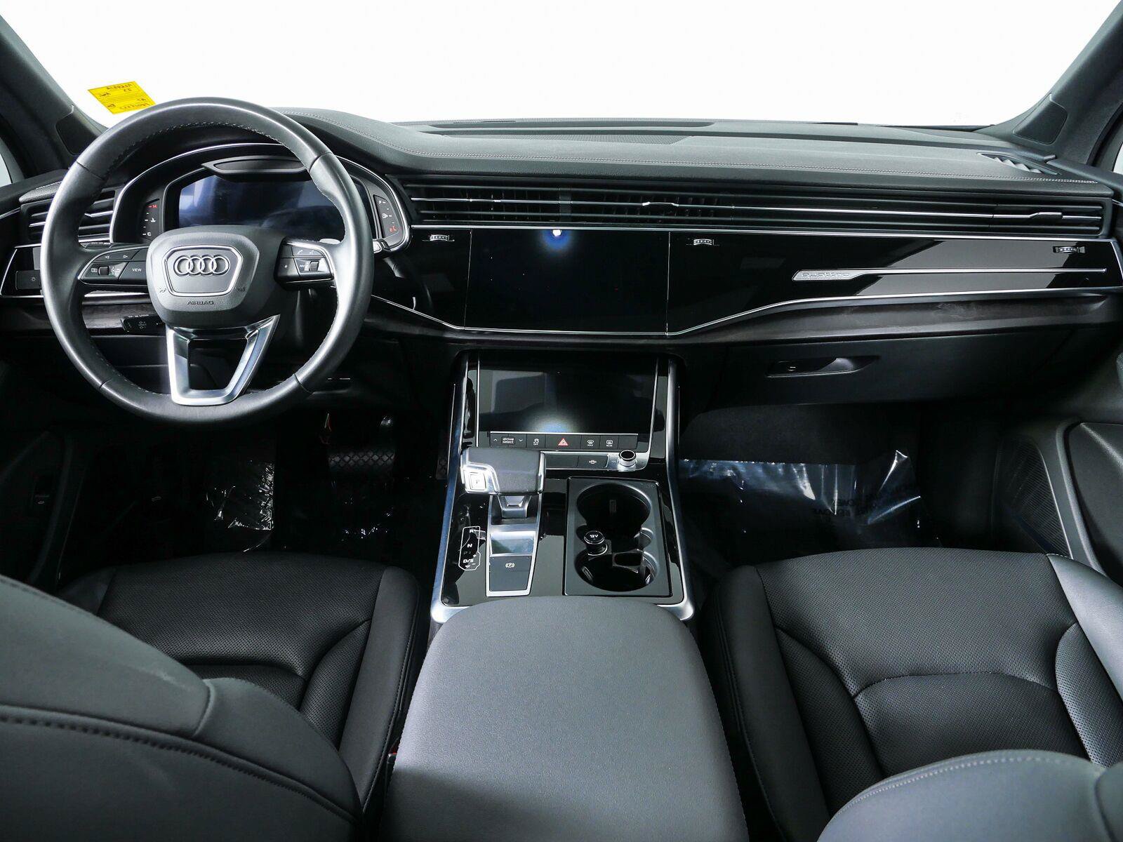 Used 2023 Audi Q7 2.0T Premium Plus w/ Premium Plus Package AWD/4WD image 23