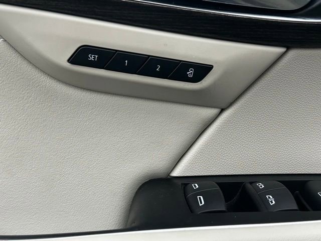 Used 2022 Buick Envision Avenir w/ Technology Package II image 15