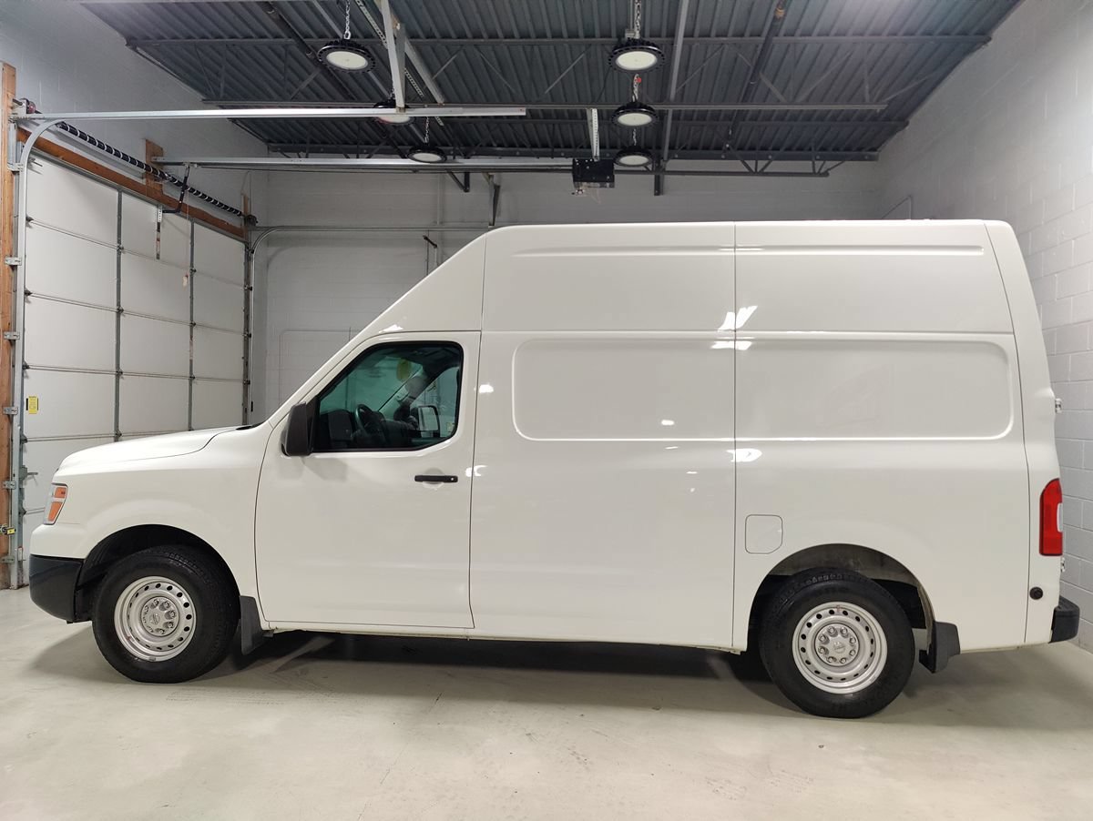 Used 2018 Nissan NV 2500 S RWD image 18