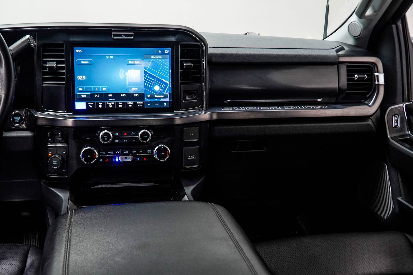 Used 2026 Ford F250 Lariat AWD/4WD image 17
