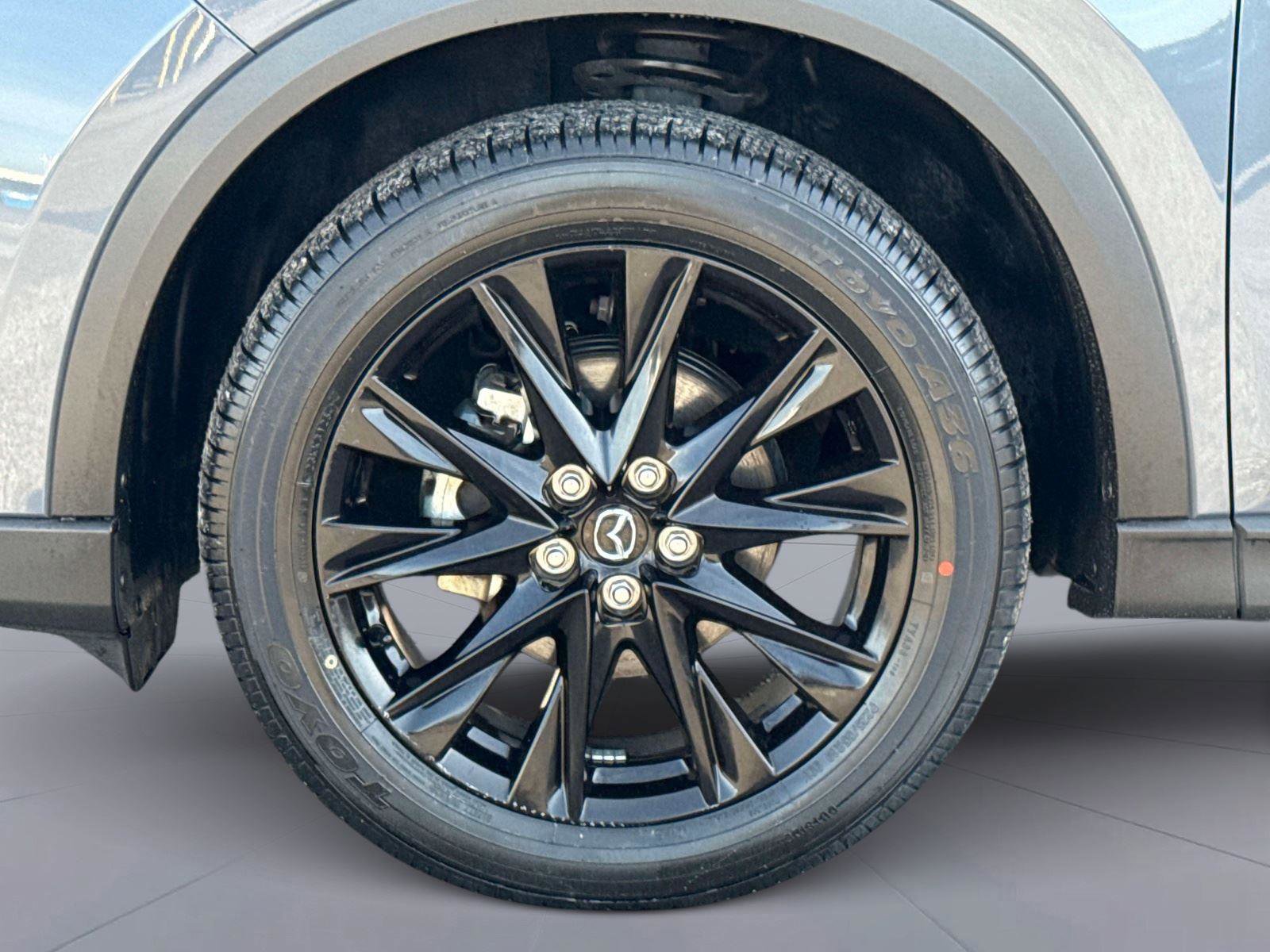 Certified 2023 MAZDA CX-5 Carbon Edition image 11