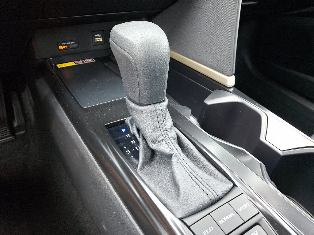 Used 2026 Toyota Camry LE FWD image 15