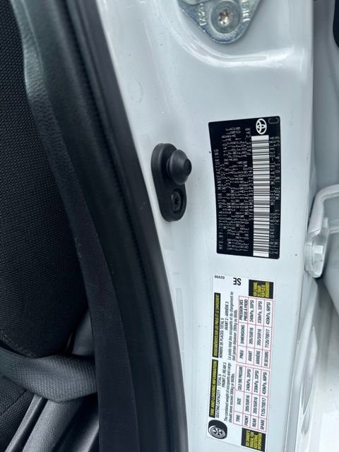 Used 2025 Toyota Corolla LE FWD image 8
