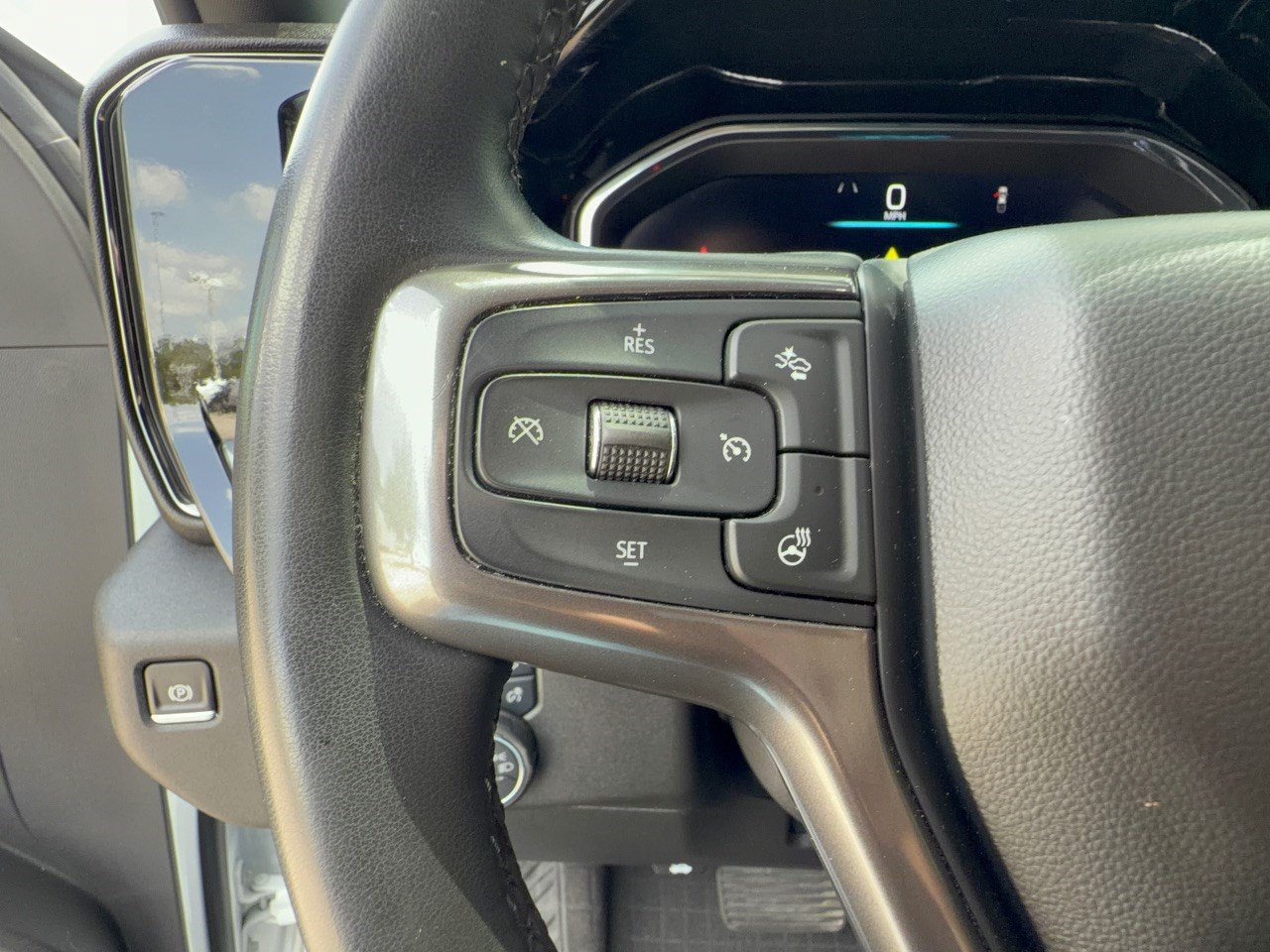 Certified 2024 Chevrolet Silverado 2500 ZR2 AWD/4WD image 18