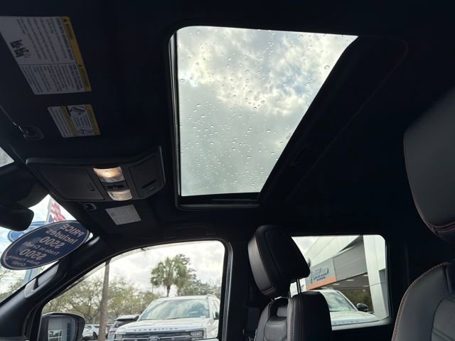 Used 2025 Nissan Frontier PRO-4X w/ Pro Premium Package image 25