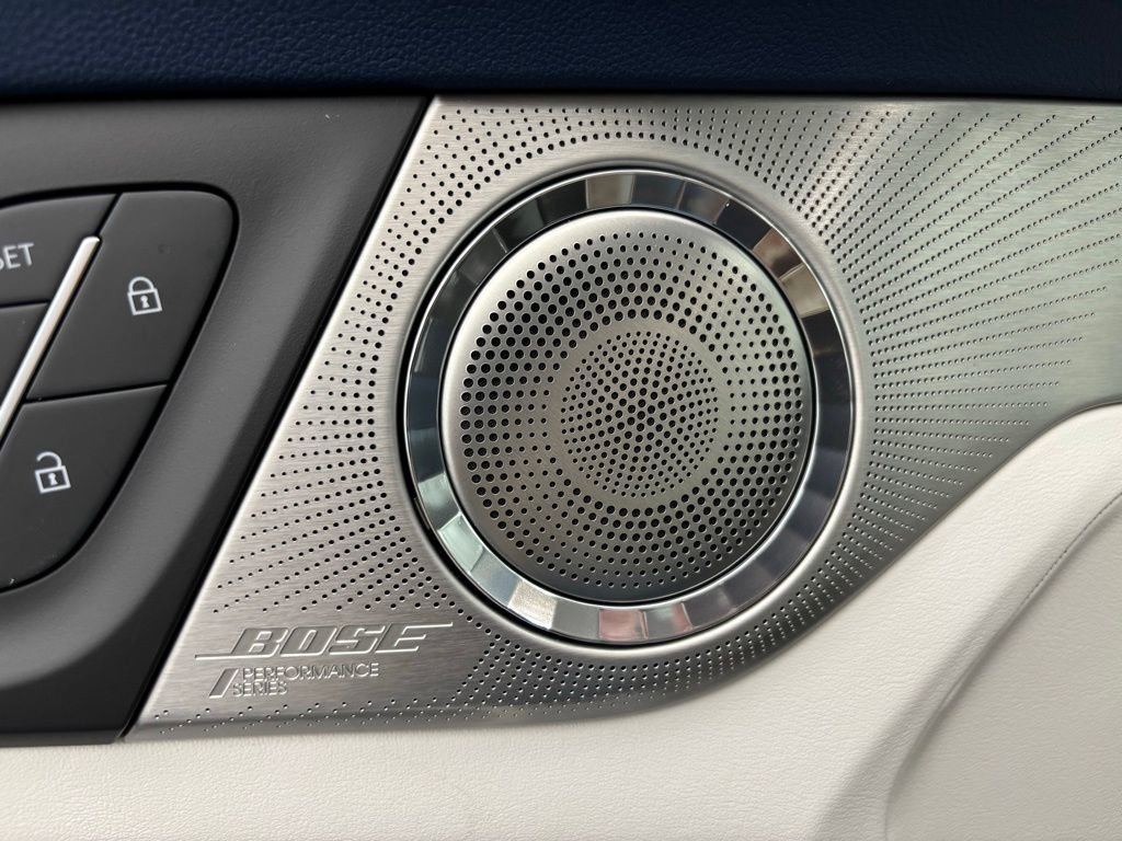 New 2026 Buick Enclave Avenir image 22