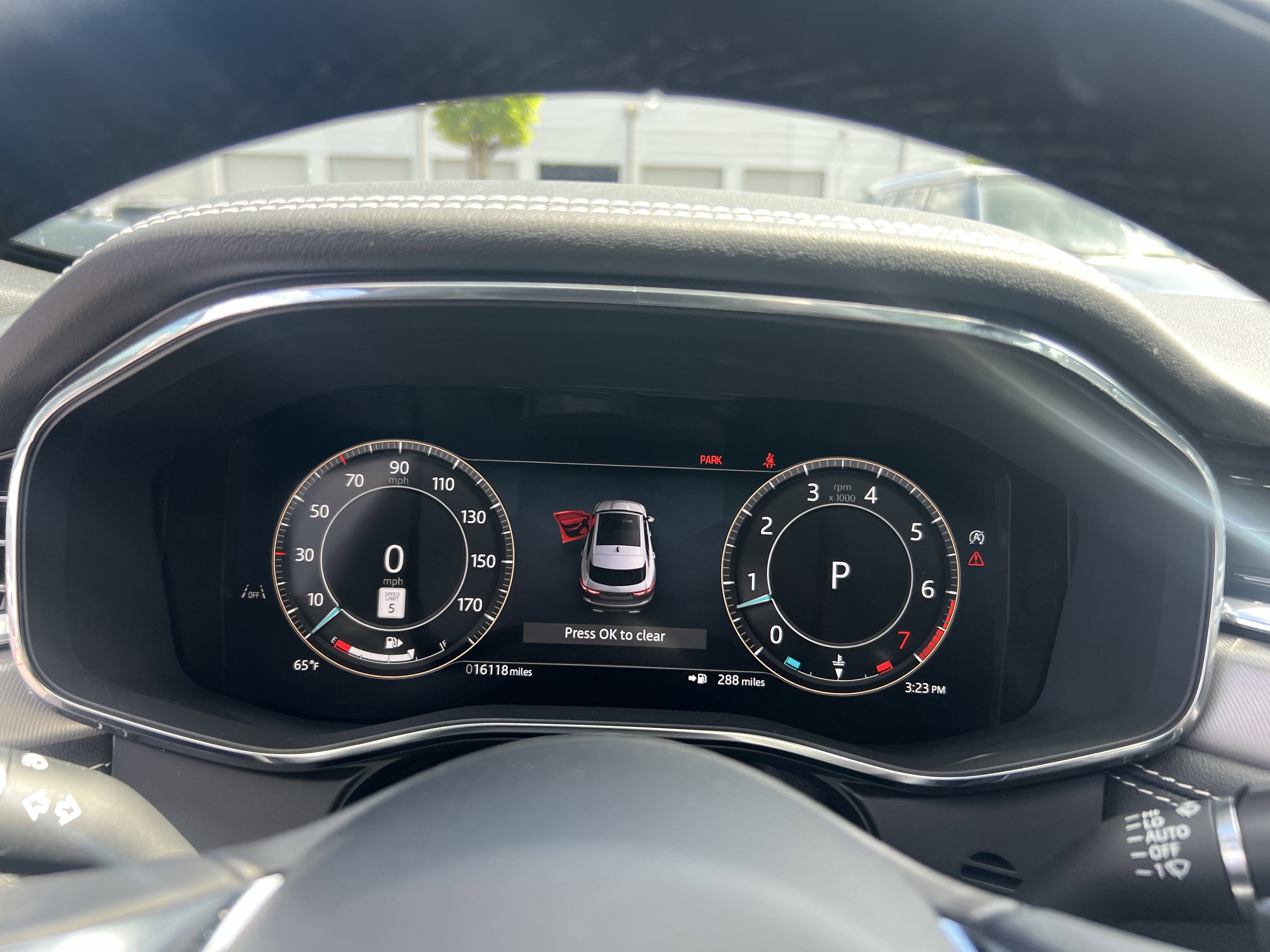 Used 2026 Jaguar F-PACE R-Dynamic S AWD/4WD image 23