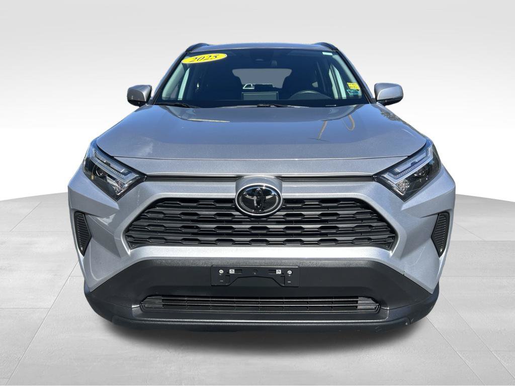 Certified 2025 Toyota RAV4 XLE AWD/4WD image 8
