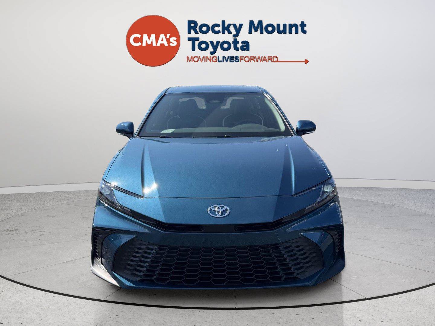New 2026 Toyota Camry SE FWD image 2