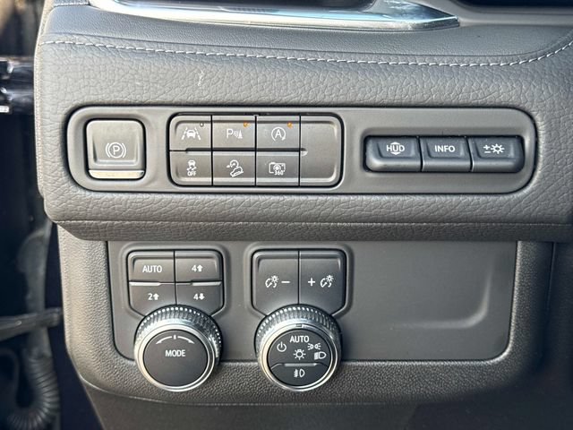 Used 2023 GMC Yukon Denali AWD/4WD image 26