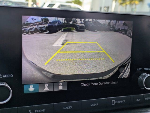 Used 2025 Honda HR-V LX image 27