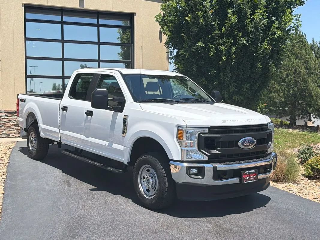 Used 2021 Ford F250 XL w/ Power Equipment Group AWD/4WD image 3