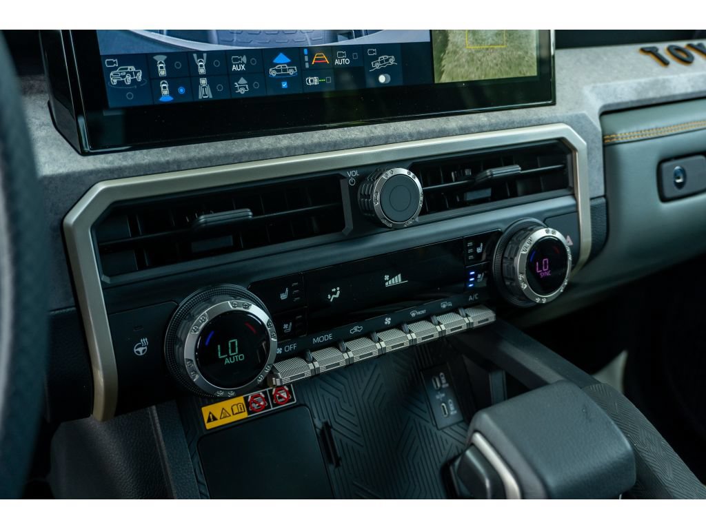 Used 2025 Toyota Tacoma 4x4 Double Cab Hybrid w/ Tow Tech Package image 25