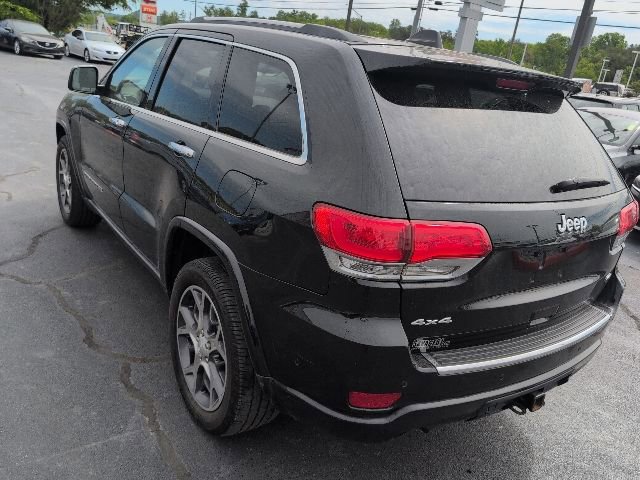Used 2019 Jeep Grand Cherokee Overland AWD/4WD image 6