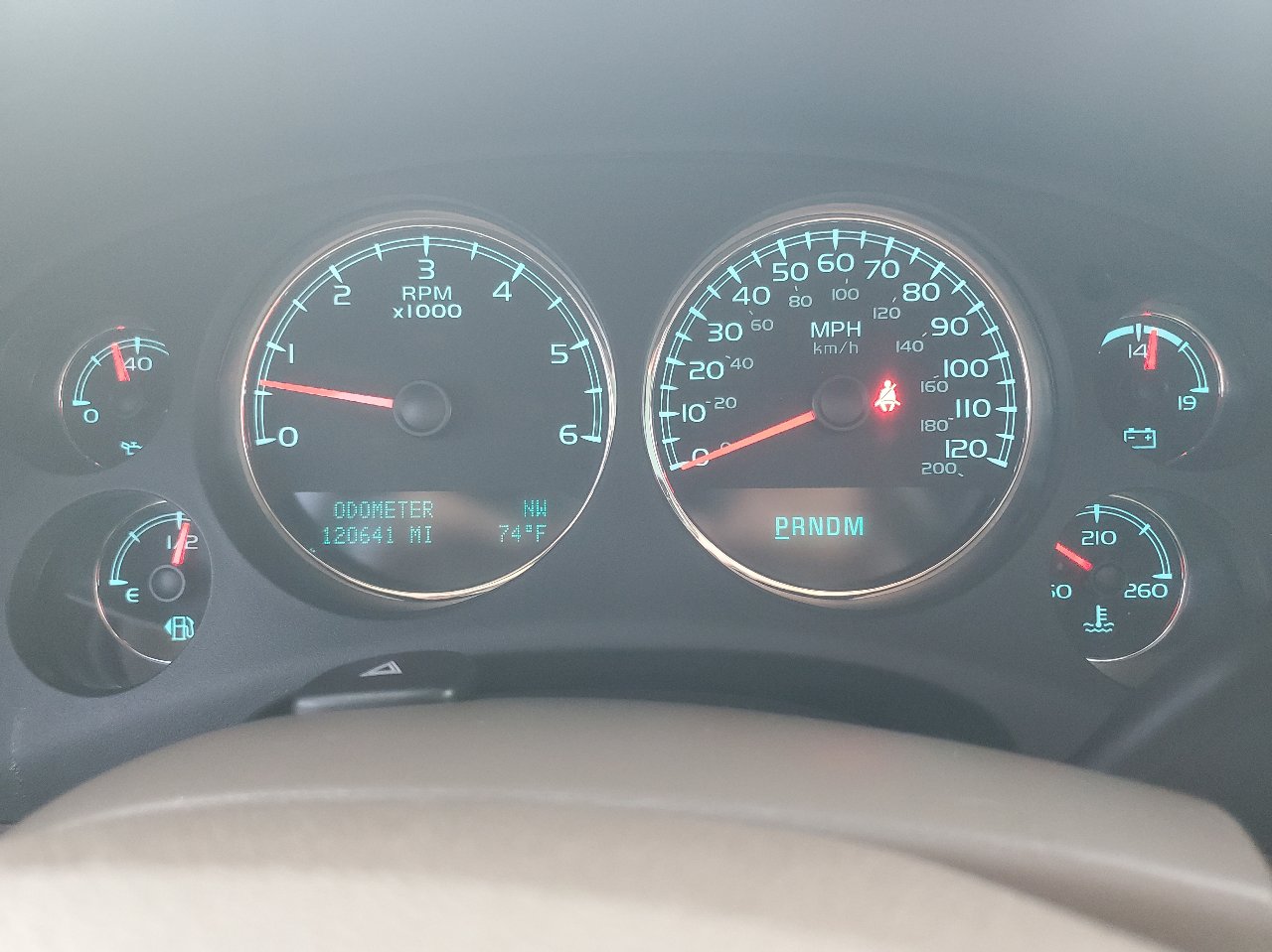 Used 2013 Chevrolet Tahoe LTZ image 39