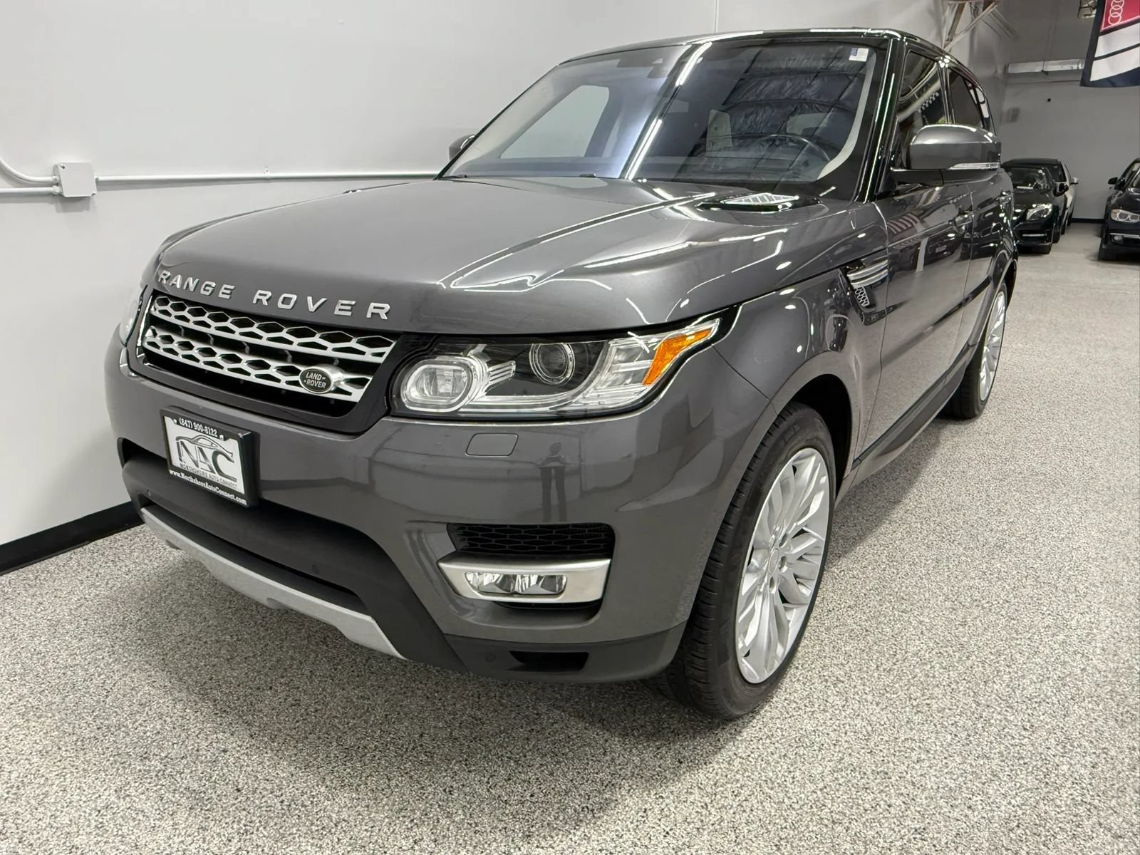 Used 2017 Land Rover Range Rover Sport HSE AWD/4WD image 9