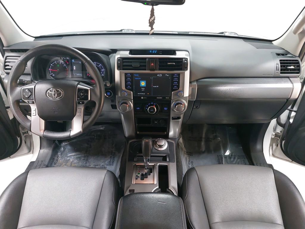 Used 2021 Toyota 4Runner SR5 Premium image 9