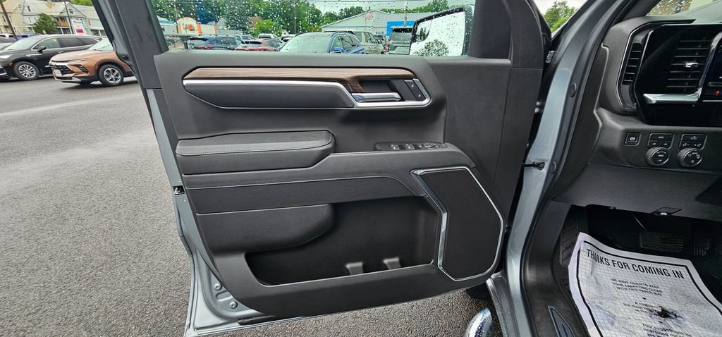Certified 2026 Chevrolet Silverado 1500 LT AWD/4WD image 11