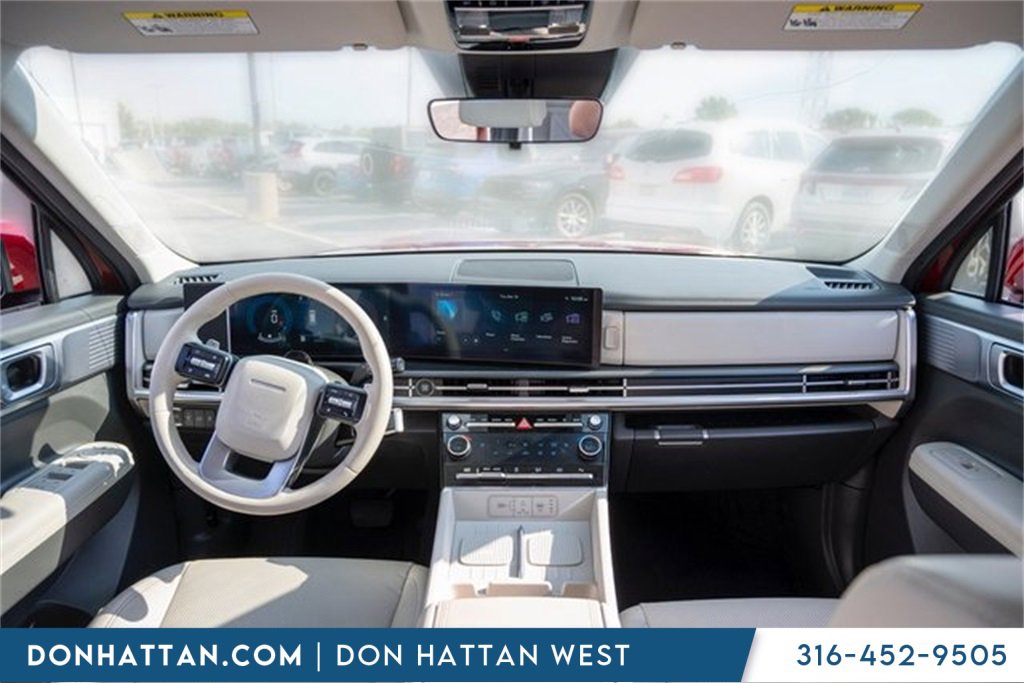 Used 2024 Hyundai Santa Fe SEL image 3
