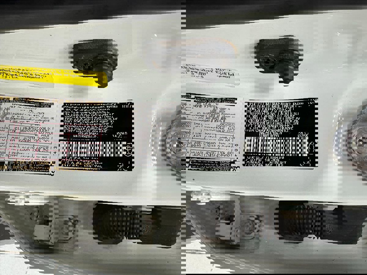 Used 2018 Toyota C-HR XLE image 59