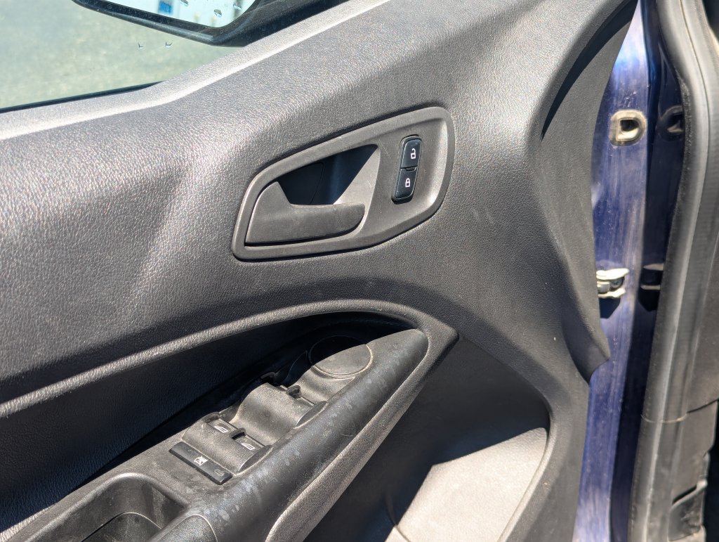 Used 2018 Ford Transit Connect XL FWD image 15