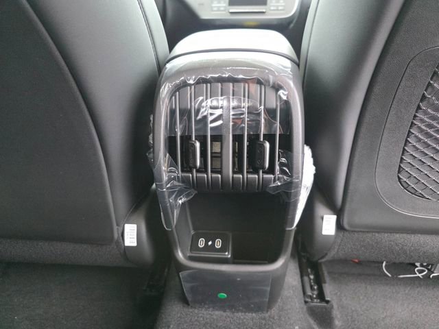 New 2026 Hyundai Kona SEL Premium image 20