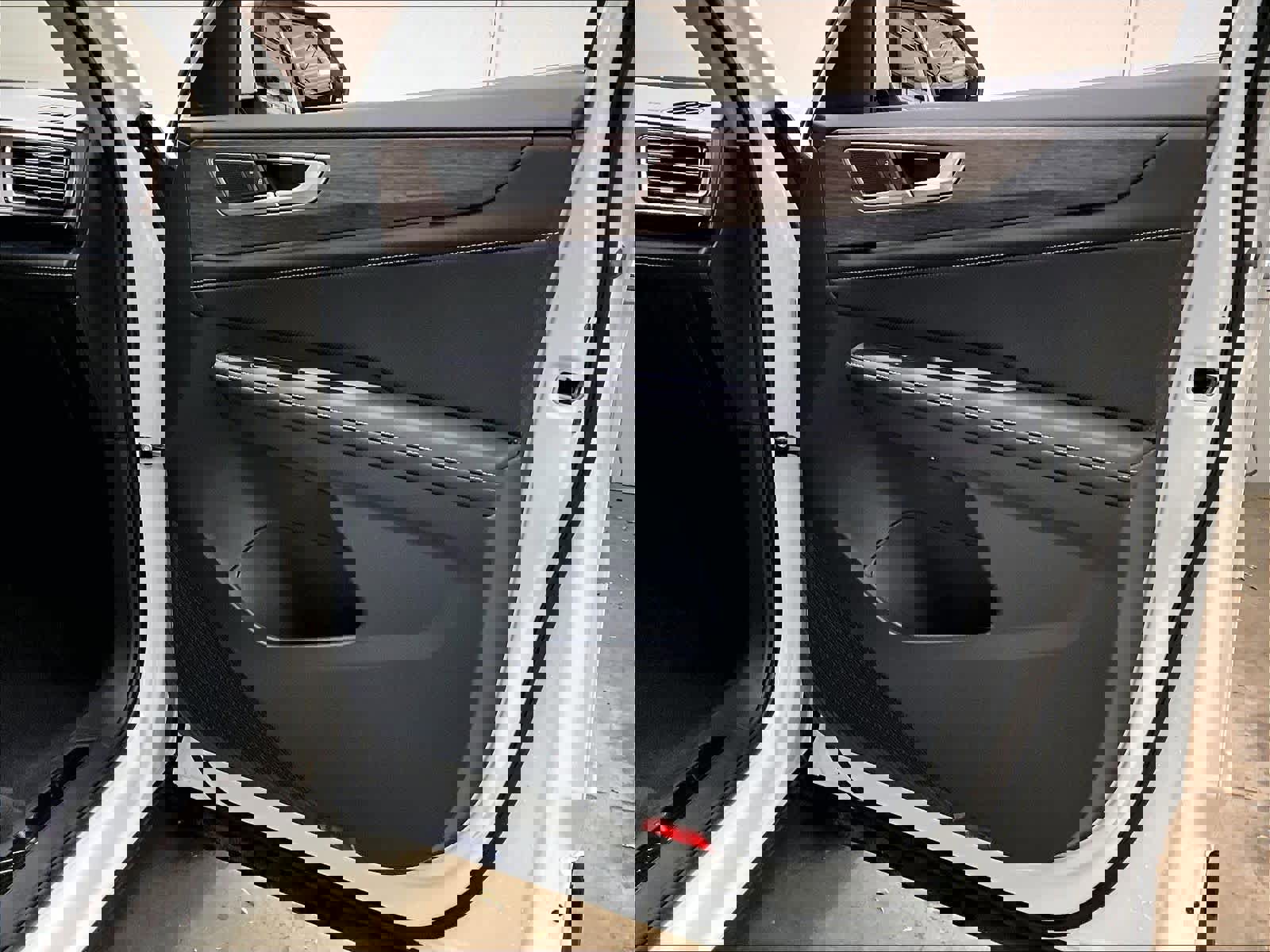 New 2026 Volkswagen Atlas SEL AWD/4WD image 30