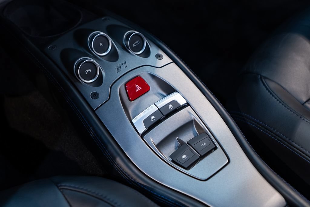 Certified 2014 Ferrari 458 Spider RWD image 38