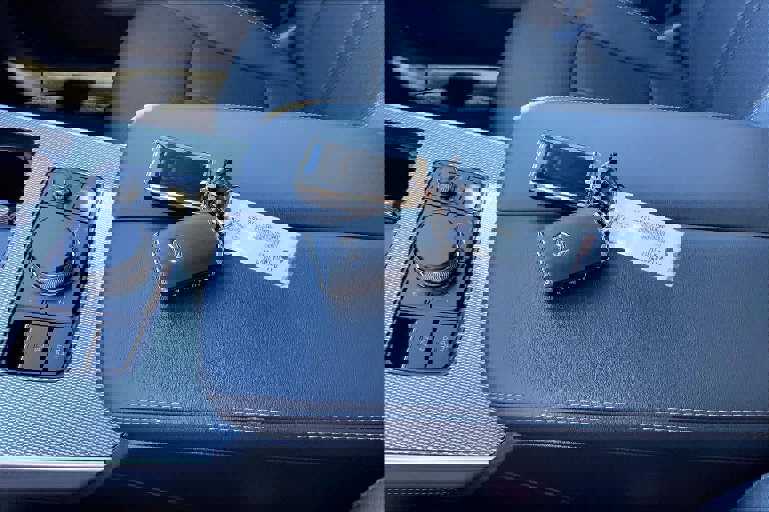 Used 2024 MAZDA CX-90 3.3 Turbo w/ Premium Package image 14