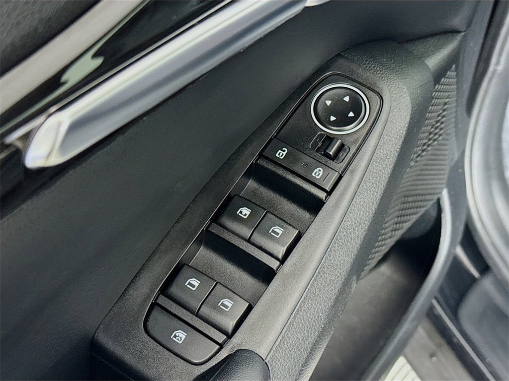 Used 2023 Kia Seltos S w/ Navigation Package image 18