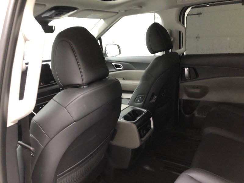 New 2026 Kia Carnival SX image 20